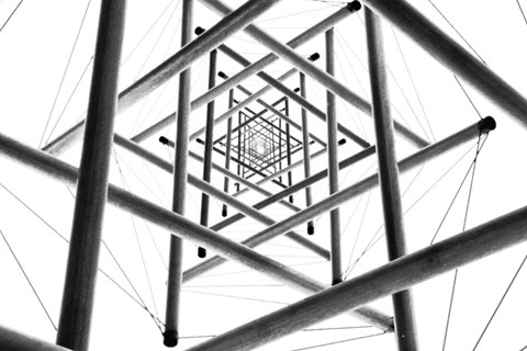 abstrakt bild med pelare i stjärnmönster